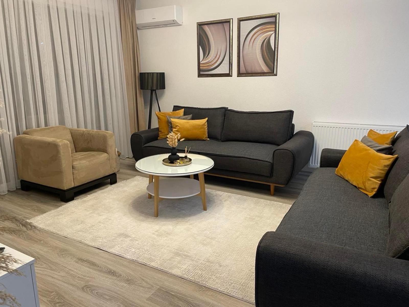 Apartment Prizreni-Free Private Parking Extérieur photo